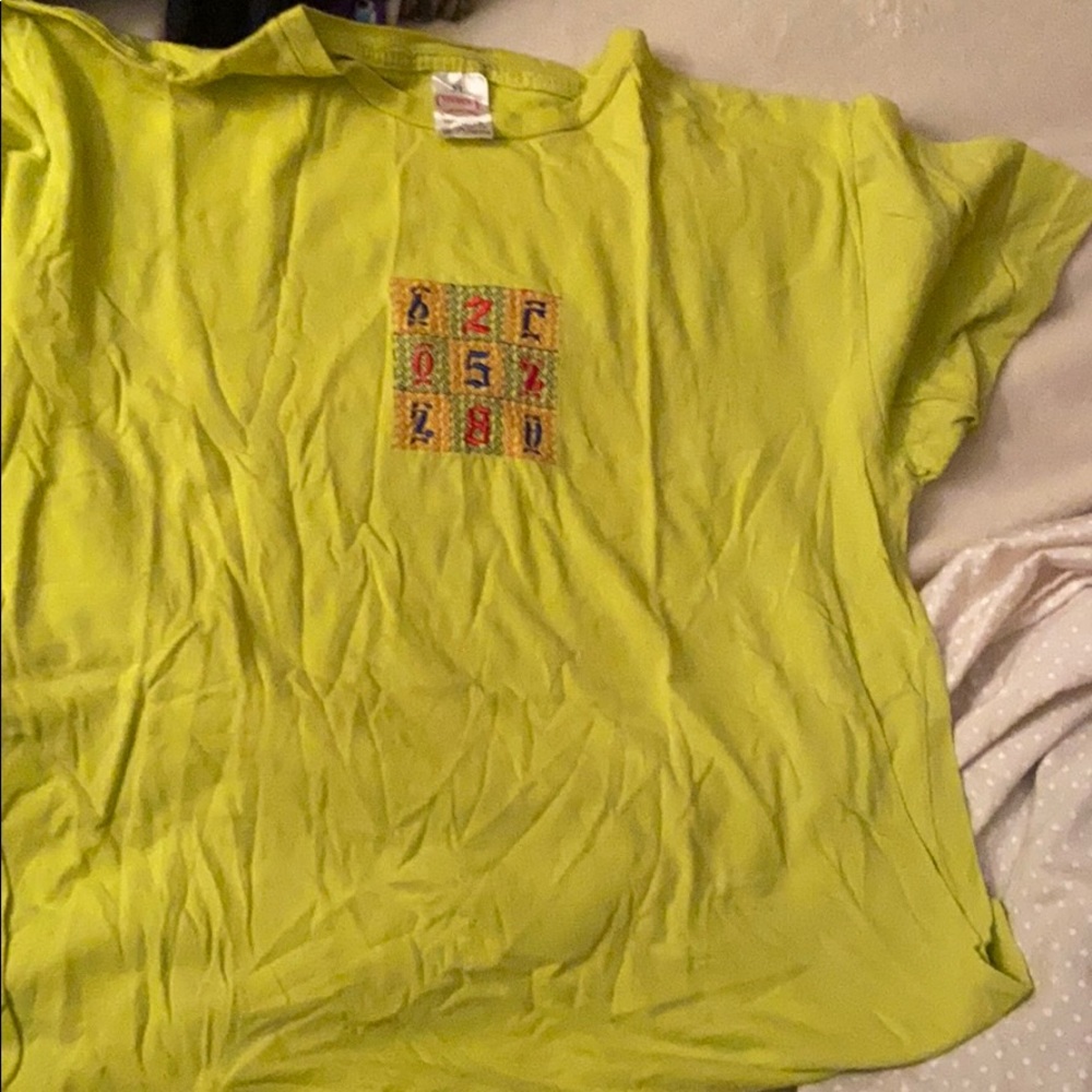 Short sleeve shirt